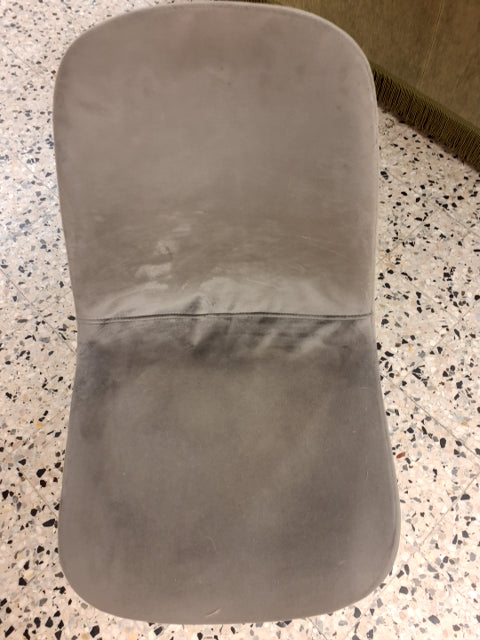 Stole med gråt betræk